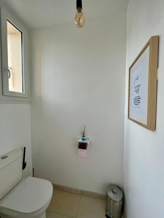Appartement De Luxe Avec Fresque, Hyper Centre Et Parking Sure Fontainebleau Esterno foto